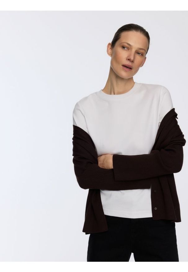 Reserved - T-shirt z bawełny merceryzowanej - biały. Kolor: biały. Materiał: bawełna