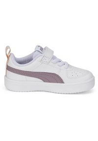 Buty sportowe dziecięce Puma Rickie. Kolor: biały, wielokolorowy, fioletowy. Materiał: skóra, syntetyk. Szerokość cholewki: normalna