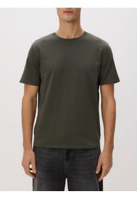 Reserved - Gładki t-shirt regular fit - ciemnozielony. Kolor: zielony. Materiał: bawełna, dzianina. Wzór: gładki #1