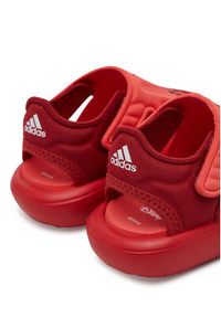 Adidas - adidas Sandały Disney Pixar IH1235 Czerwony. Kolor: czerwony. Wzór: motyw z bajki