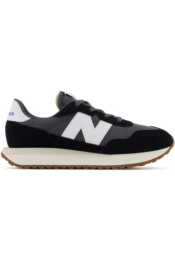 Buty dziecięce New Balance GS237PF – czarne. Okazja: na co dzień. Kolor: czarny. Materiał: skóra, zamsz, syntetyk, guma, materiał. Szerokość cholewki: normalna