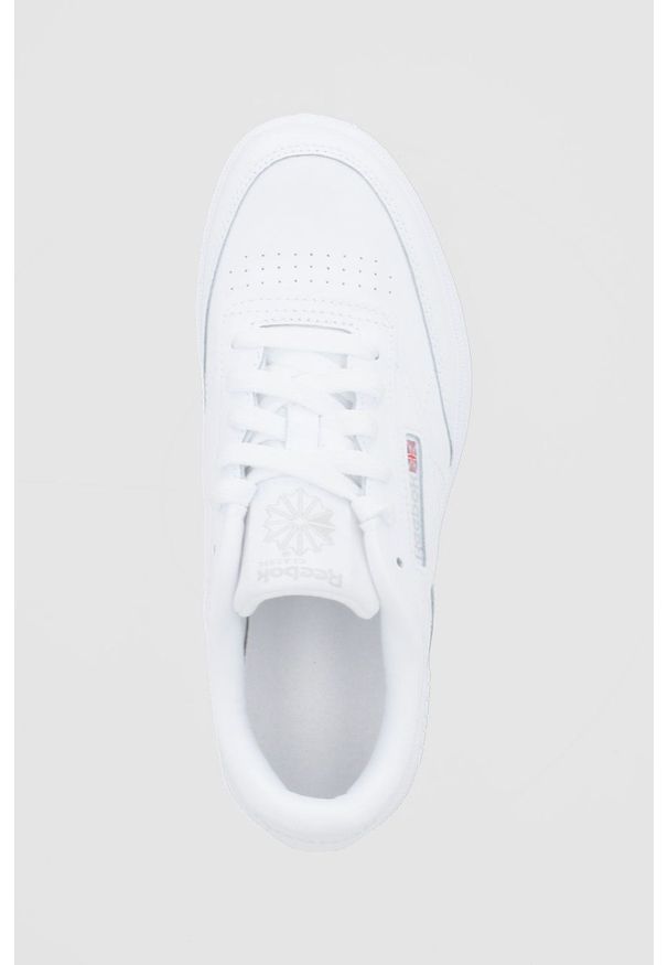 Reebok Classic Buty skórzane dziecięce kolor biały. Nosek buta: okrągły. Zapięcie: sznurówki. Kolor: biały. Materiał: skóra. Model: Reebok Classic