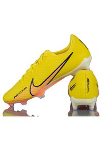 Korki do gry w piłkę Nike Zoom Vapor 15 Academy na trawę. Kolor: żółty. Model: Nike Zoom. Sport: piłka nożna