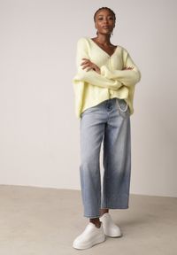 Born2be - Niebieskie Jeansy Szerokie Wysoki Stan z Bawełną i Ozdobnym Łańcuchem Antiolea. Stan: podwyższony. Kolor: niebieski. Styl: elegancki, klasyczny #1