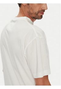 C.P. Company T-Shirt 19CMTS092A005100W Écru Regular Fit. Materiał: bawełna