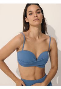 Reserved - Góra od bikini - niebieski. Kolor: niebieski. Materiał: materiał. Wzór: gładki