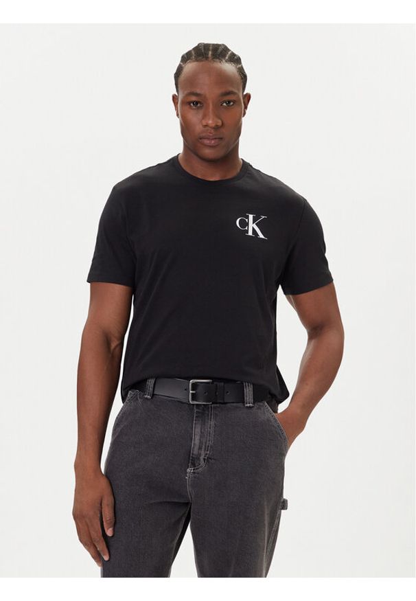 Calvin Klein Jeans T-Shirt 30s Chest Logo LV04RD865G Czarny Regular Fit. Kolor: czarny. Materiał: bawełna