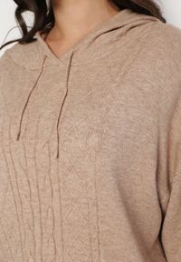 Born2be - Beżowy Dzianinowy Komplet Bluza z Kapturem w Warkoczowy Splot i Spodnie z Szerokimi Nogawkami Narahai. Kolor: beżowy. Materiał: dzianina. Wzór: ze splotem #4