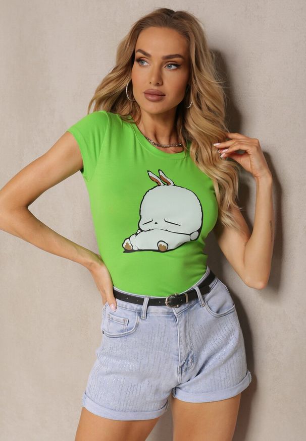 Renee - Jasnozielony T-shirt z Bawełny z Ozdobnym Nadrukiem Janesto. Kolor: zielony. Materiał: bawełna. Wzór: nadruk. Sezon: lato