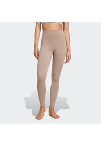 Adidas - Legginsy All Me 7/8. Kolor: brązowy