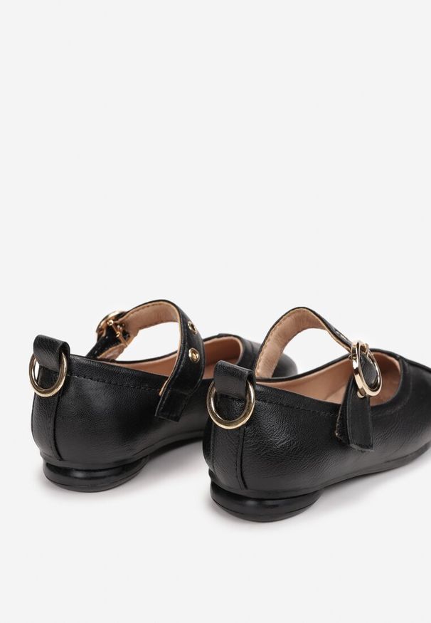 Born2be - Czarne Balerinki Azegen. Zapięcie: rzepy. Kolor: czarny. Sezon: lato. Styl: elegancki