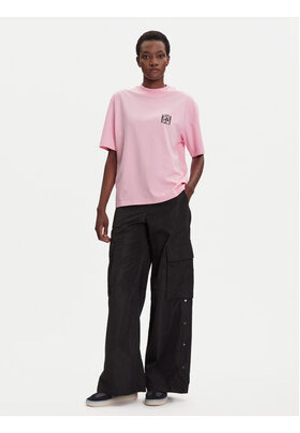 Adidas - adidas T-Shirt Animal Graphic JV8532 Różowy Loose Fit. Kolor: różowy. Materiał: bawełna