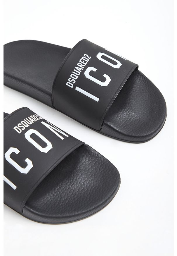 DSQUARED2 - KLAPKI DSQAURED2. Wzór: napisy