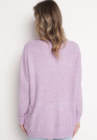 Born2be - Jasnofioletowy Klasyczny Sweter z Długim Rękawem Darissa. Kolor: fioletowy. Materiał: tkanina, dzianina. Długość rękawa: długi rękaw. Długość: długie. Styl: klasyczny #5
