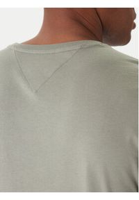 Tommy Jeans T-Shirt DM0DM04411 Zielony Slim Fit. Kolor: zielony. Materiał: bawełna #3