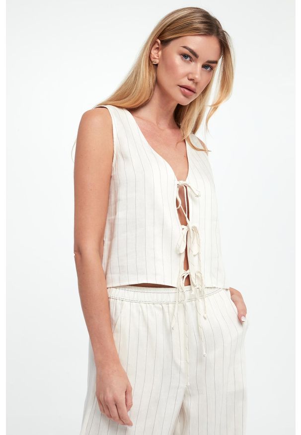 Marella Sport - Top damski lniany Isolana MARELLA SPORT. Materiał: len. Styl: sportowy