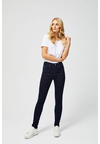 MOODO - Jeansy high waist. Stan: podwyższony. Wzór: gładki