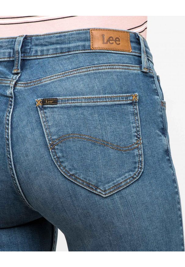 Lee - LEE DAMSKIE SPODNIE JEANSOWE HOXIE NINETY NINE L530HAZ 112112183