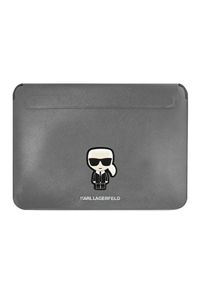 Karl Lagerfeld Saffiano Ikonik Sleeve 16'' srebrny. Kolor: srebrny. Materiał: skóra ekologiczna. Wzór: aplikacja #1