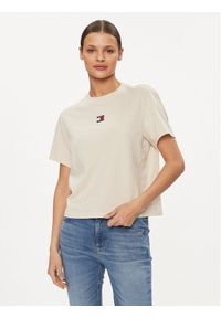 Tommy Jeans T-Shirt Badge DW0DW17391 Beżowy Boxy Fit. Kolor: beżowy. Materiał: syntetyk