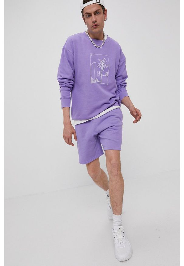 adidas Originals Bluza bawełniana męska kolor fioletowy z nadrukiem. Okazja: na co dzień. Kolor: fioletowy. Materiał: bawełna. Wzór: nadruk. Styl: casual
