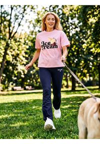 Sinsay - Spodnie dresowe - niebieski. Kolor: niebieski. Materiał: dresówka #1