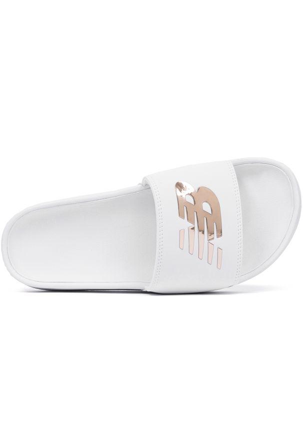 Klapki damskie New Balance SWM200J3 – białe. Okazja: na co dzień. Kolor: biały. Wzór: gładki, aplikacja. Sezon: lato. Styl: casual, sportowy