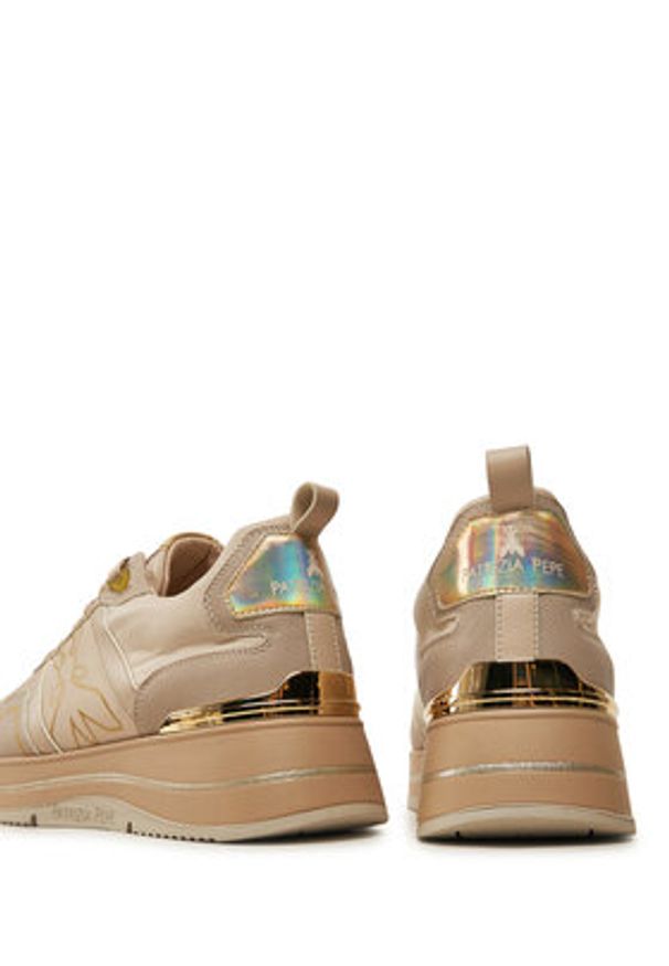 Patrizia Pepe Sneakersy PJ861.22 Beżowy. Kolor: beżowy. Materiał: materiał