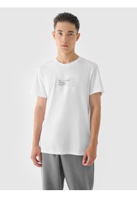 4f - 4F T-shirt regular z nadrukiem męski - biały S. Okazja: na co dzień. Kolor: biały. Materiał: bawełna, jersey, dzianina. Długość rękawa: krótki rękaw. Długość: krótkie. Wzór: nadruk. Styl: sportowy, klasyczny, casual