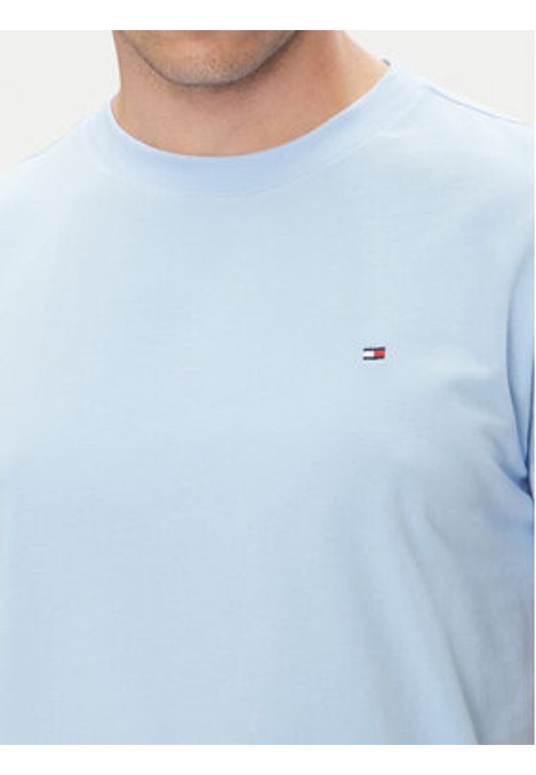 TOMMY HILFIGER - Tommy Hilfiger T-Shirt UM0UM03362 Błękitny Regular Fit. Kolor: niebieski. Materiał: bawełna