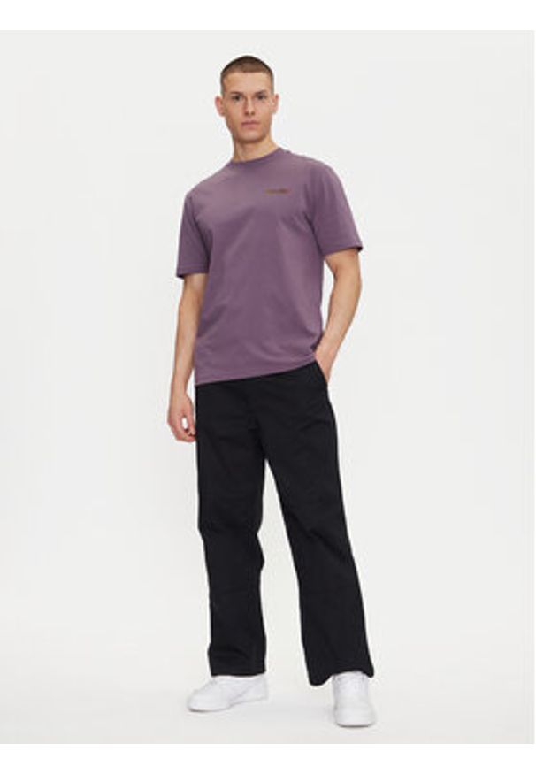Timberland T-Shirt TB0A6DMA Fioletowy Regular Fit. Kolor: fioletowy. Materiał: bawełna