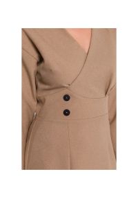 Stylove - Elegancka sukienka ołówkowa z zaznaczoną talią czarna. Okazja: na spotkanie biznesowe. Kolor: czarny. Materiał: tkanina. Typ sukienki: ołówkowe. Styl: elegancki #4