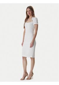 Marciano Guess Sukienka koktajlowa 6RGK12 7357A Biały Regular Fit. Kolor: biały. Materiał: syntetyk. Styl: wizytowy #1