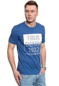 Mustang - MĘSKI T-SHIRT MUSTANG Alex C Print 1009006 5235. Wzór: nadruk #1