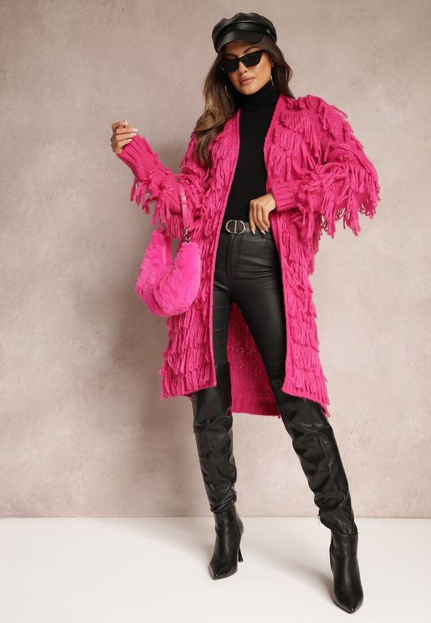 Renee - Fuksjowy Niezapinany Kardigan w Ozdobne Frędzle Massawa. Kolor: różowy. Styl: elegancki