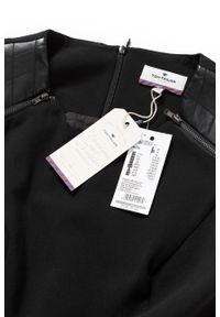 Tom Tailor - DAMSKA SUKIENKA TOM TAILOR ETUI DRESS WITH LEATHER PATCH. Materiał: skóra ekologiczna. Typ sukienki: proste. Styl: klasyczny #8