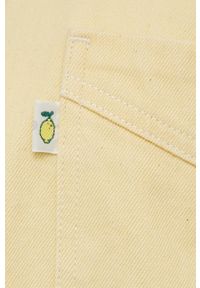 Levi's® - Levi's koszula jeansowa damska kolor żółty relaxed z kołnierzykiem klasycznym. Okazja: na spotkanie biznesowe. Typ kołnierza: kołnierzyk klasyczny. Kolor: żółty. Materiał: jeans. Styl: klasyczny