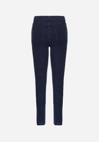 Born2be - Granatowe Jeansy o Fasonie Slim z Regularnym Stanem Zelzedis. Okazja: na co dzień. Kolor: niebieski. Długość: do kostek. Sezon: jesień. Styl: elegancki, casual