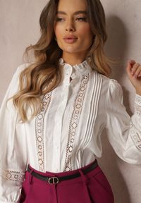 Renee - Biała Koszula ze Stójką i Koronką Phaeninca. Okazja: na co dzień. Typ kołnierza: kołnierzyk stójkowy. Kolor: biały. Materiał: koronka. Wzór: koronka. Styl: casual, elegancki #5