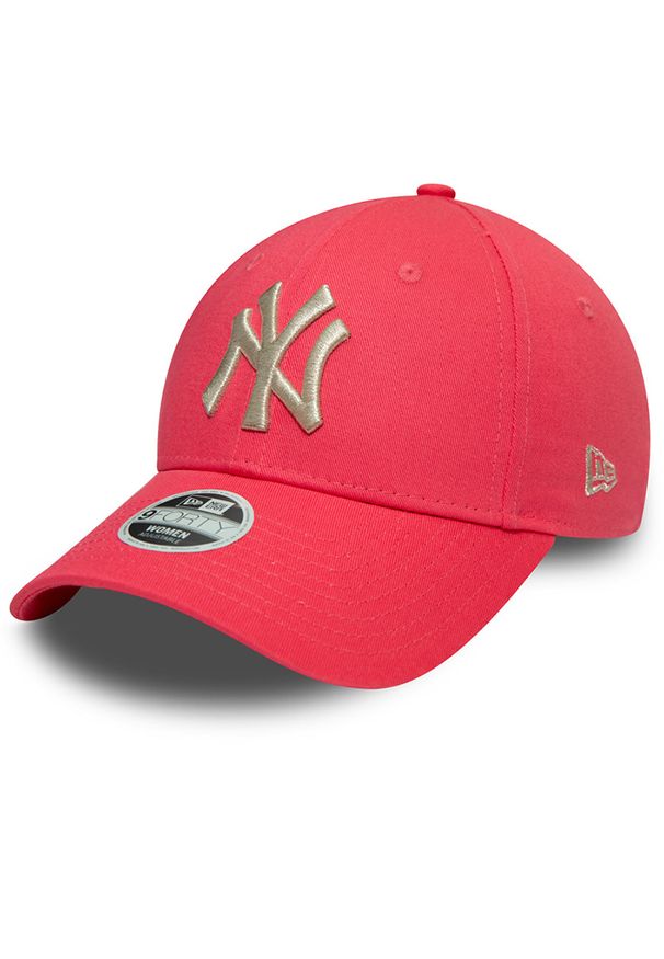 New Era New York Yankees Metallic Logo 9Forty > 60141899. Materiał: materiał, bawełna. Styl: klasyczny