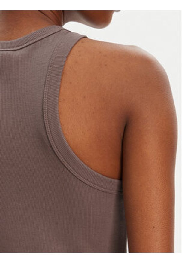 Hugo - HUGO Top 50508857 Brązowy Slim Fit. Kolor: brązowy. Materiał: bawełna