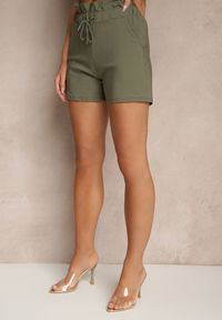 Renee - Zielone Szorty z Bawełną High Waist z Ozdobnym Sznurkiem Axemia. Okazja: na co dzień, na spacer. Stan: podwyższony. Kolor: zielony. Materiał: bawełna. Sezon: lato. Styl: sportowy, elegancki, casual #5