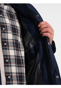 Ombre Clothing - Zimowa kurtka męska alaska z odpinanym futerkiem od kaptura - granatowa V1 OM-JALJ-0148 - XXL. Kolor: niebieski. Materiał: futro. Długość: długie. Wzór: nadruk. Sezon: zima #6