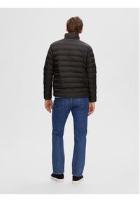 Selected Homme Kurtka przejściowa 16089395 Czarny Regular Fit. Kolor: czarny. Materiał: syntetyk