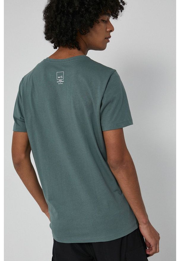 medicine - Medicine - T-shirt bawełniany Wisława Szymborska. Kolor: zielony. Materiał: bawełna. Wzór: nadruk