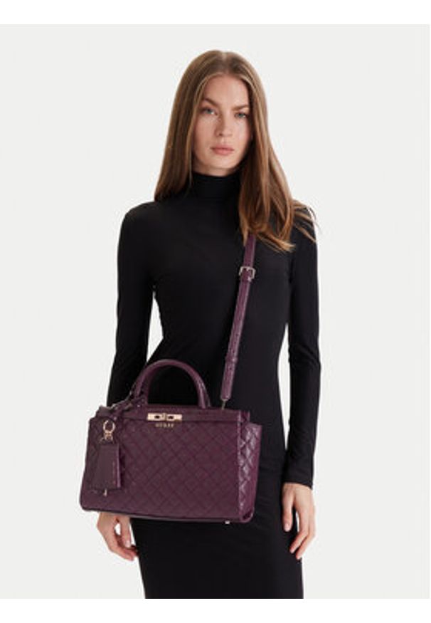 Guess Torebka Idra HWGG81 57060 Fioletowy. Kolor: fioletowy. Materiał: skórzane