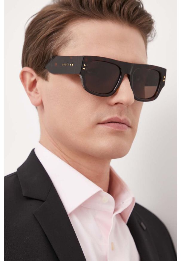 Gucci okulary przeciwsłoneczne męskie kolor brązowy. Kolor: brązowy