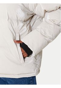 Karl Lagerfeld Jeans Kurtka zimowa A4W15020 Beżowy Regular Fit. Kolor: beżowy. Materiał: syntetyk. Sezon: zima #2