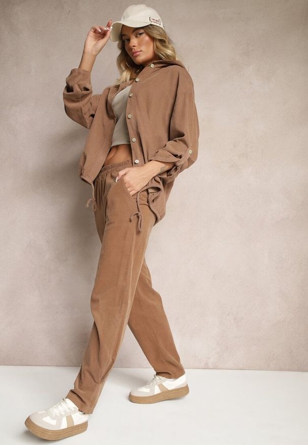 Renee - Brązowe Spodnie z Bawełny High Waist Galili. Okazja: na co dzień. Stan: podwyższony. Kolor: brązowy. Materiał: bawełna. Styl: klasyczny, casual, elegancki