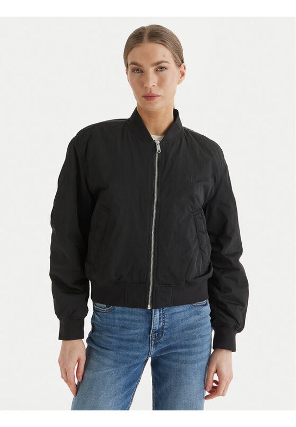 Calvin Klein Jeans Kurtka bomber Essential LV047F505G Czarny Regular Fit. Kolor: czarny. Materiał: syntetyk